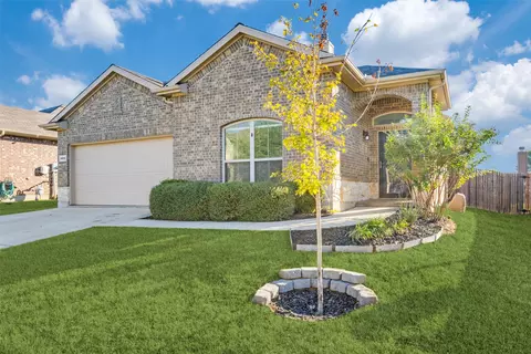 4805 Wasatch Dr, Denton, TX 76208