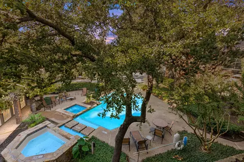 9801 Royal Ln #106, Dallas, TX 75231