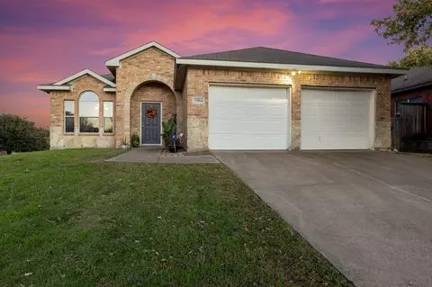 3704 Ann Kathryn Way, Dallas, TX 75236