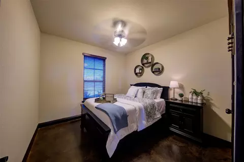 Bedroom - 4560 Huling Rd, Sanger, TX 76266 photo 3 of 3