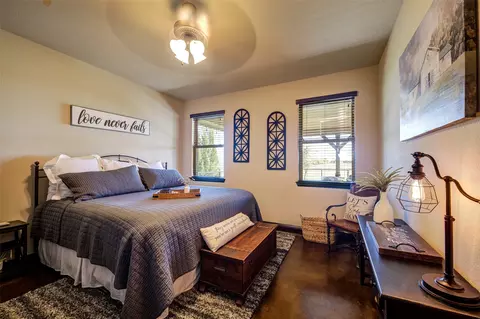 Bedroom - 4560 Huling Rd, Sanger, TX 76266 photo 2 of 3