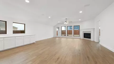 Living - 916 Maple Leaf Ln, Haslet, TX 76052 photo 1 of 4