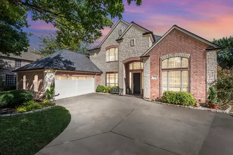 3345 Spruce Ln, Grapevine, TX 76051