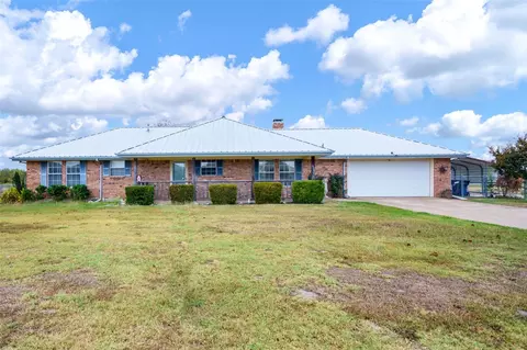 806 East St, Royse City, TX 75189