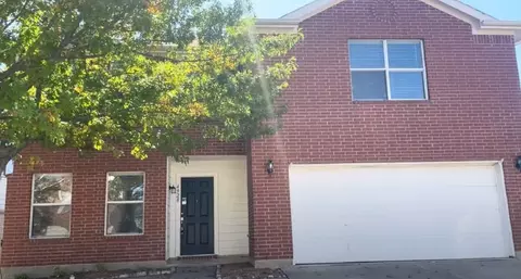 4928 Trail Creek Dr, Fort Worth, TX 76244