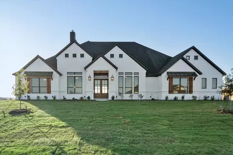 2460 Grant Michael Trl, Waxahachie, TX 75167