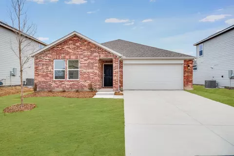 1114 Salado St, Crandall, TX 75114