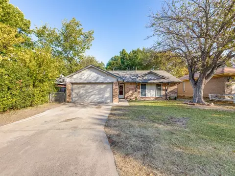 8428 Santa Clara Dr, Frisco, TX 75033