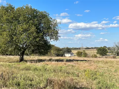 6201 Woodard Ave, Cleburne, TX 76033