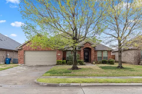 605 Mallard Dr, Nevada, TX 75173
