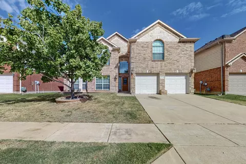 4736 Ardenwood Dr, Fort Worth, TX 76123