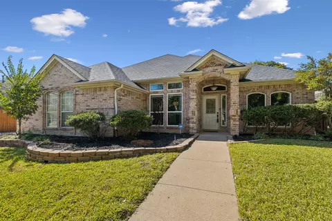 7321 Cottonwood Ct, North Richland Hills, TX 76182