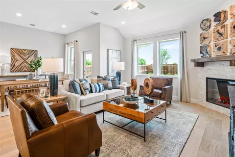 Living - 2000 Briarbrook Dr, Denton, TX 76207 photo 1 of 1