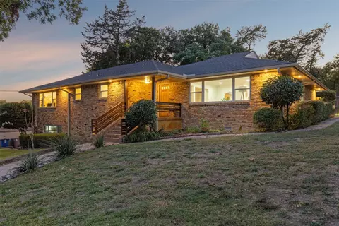 3909 S Franklin St, Dallas, TX 75233