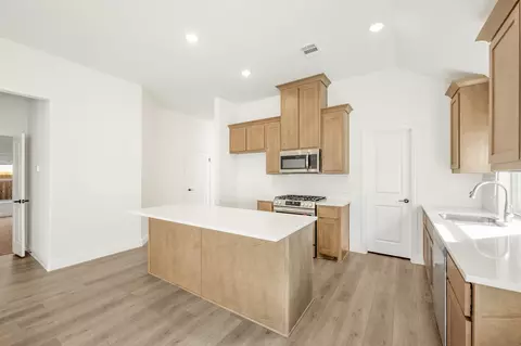 Kitchen - 308 Keystone Dr, Commerce, TX 75428 photo 1 of 3