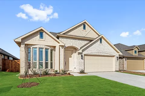 Exterior - 308 Keystone Dr, Commerce, TX 75428 photo 3 of 6