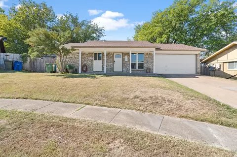 1806 Fernwood Cir, Carrollton, TX 75006