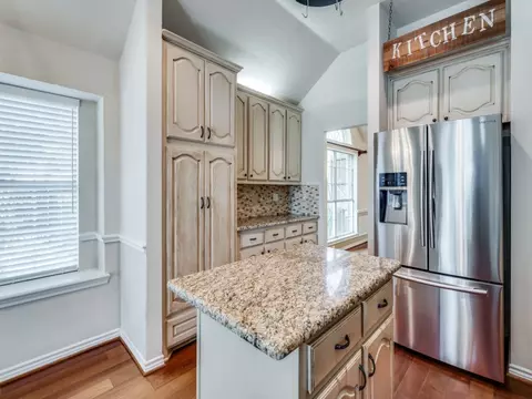 Kitchen - 12600 Beech Tree Ln, Euless, TX 76040 photo 3 of 3