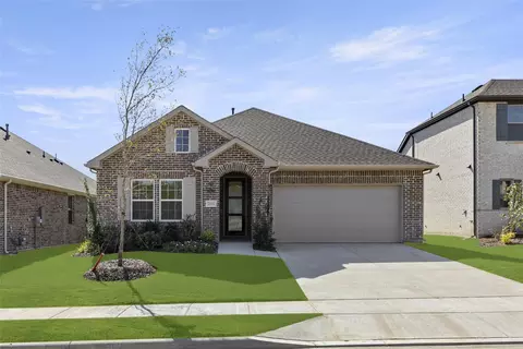2111 Sunnymede Dr, Forney, TX 75126