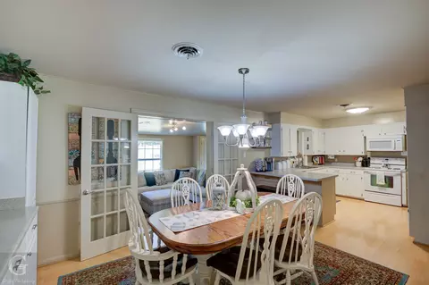 905 Claiborne St, Minden, LA 71055 photo 3
