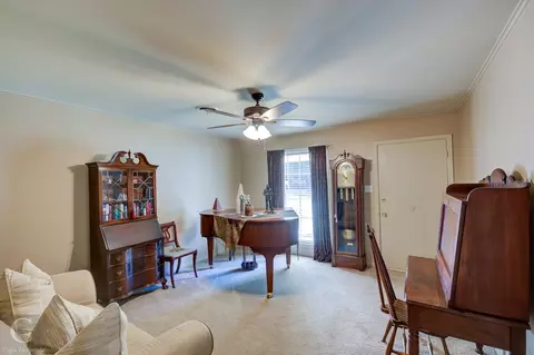 905 Claiborne St, Minden, LA 71055 photo 6