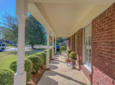 905 Claiborne St, Minden, LA 71055 photo 2