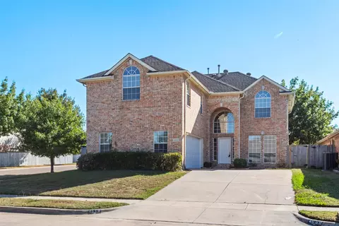 4668 Park Bend Dr, Fort Worth, TX 76137