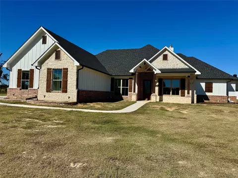 22590 Augusta Ave, Lindale, TX 75771