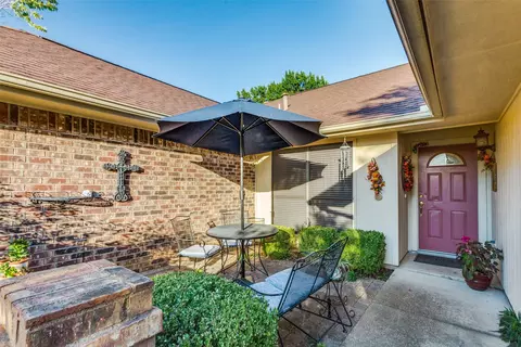 4015 Cherryhill Ct, Arlington, TX 76016