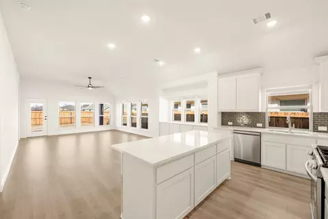 312 Keystone Dr, Commerce, TX 75428 photo 9