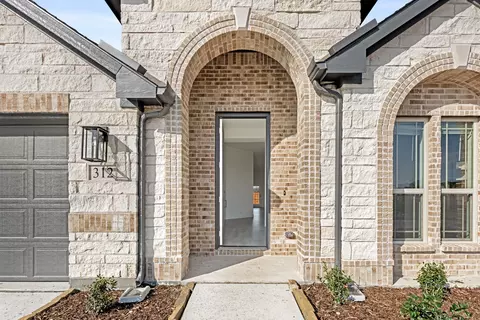 312 Keystone Dr, Commerce, TX 75428 photo 4