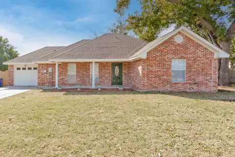 1808 Thompson St, Bridgeport, TX 76426