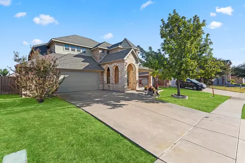 2313 Loreto Dr, Fort Worth, TX 76177