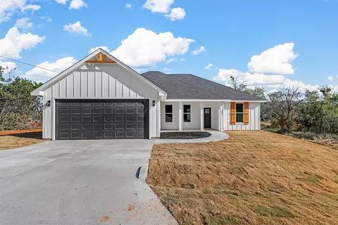 3601 Durango Trl, Granbury, TX 76048