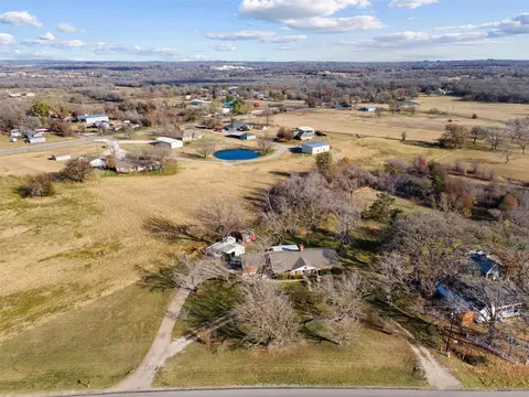 1445 E Fm 4, Cleburne, TX 76031 photo 4