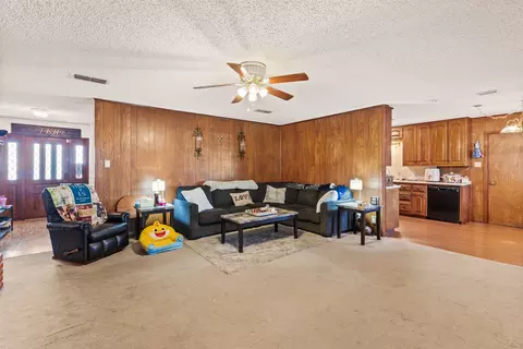 1445 E Fm 4, Cleburne, TX 76031 photo 13