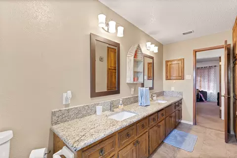 1445 E Fm 4, Cleburne, TX 76031 photo 27