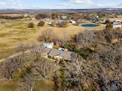1445 E Fm 4, Cleburne, TX 76031 photo 39