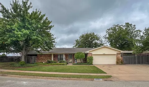 1605 Celia Dr, Wichita Falls, TX 76302