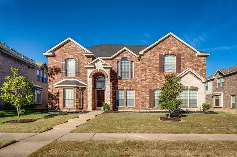 337 Crystal Lake Dr, Desoto, TX 75115
