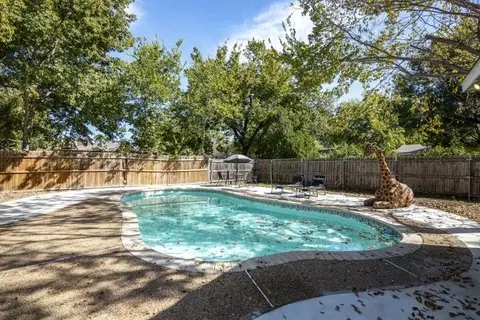 3116 Wesley St, Fort Worth, TX 76111