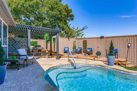 3000 Whetstone Ln, Euless, TX 76039 photo 2