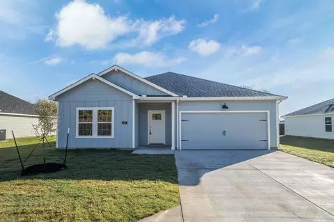 223 Faith Ln, Tioga, TX 76271