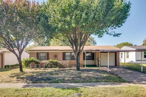 4829 Salem Dr, Mesquite, TX 75150