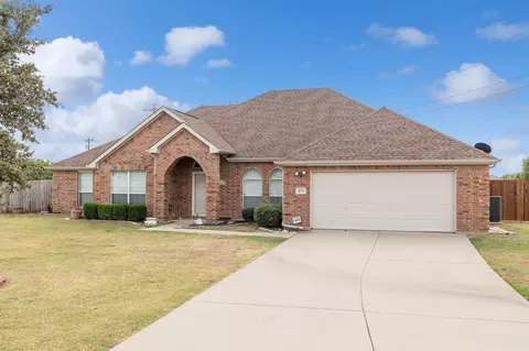 870 Fairview Dr, Krugerville, TX 76227