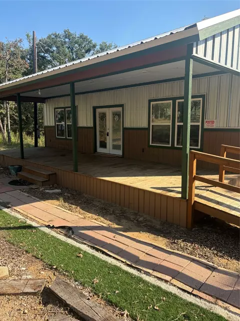 456 Bryant Rd, Valley View, TX 76272
