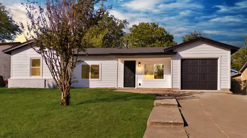 4308 S Edgewood Ter, Fort Worth, TX 76119