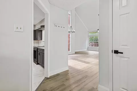 Entry Way - 6109 Covington Dr, Rowlett, TX 75089 photo 2 of 3
