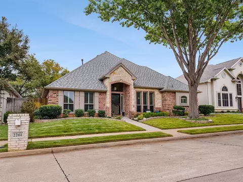 2257 Bedford Cir, Bedford, TX 76021