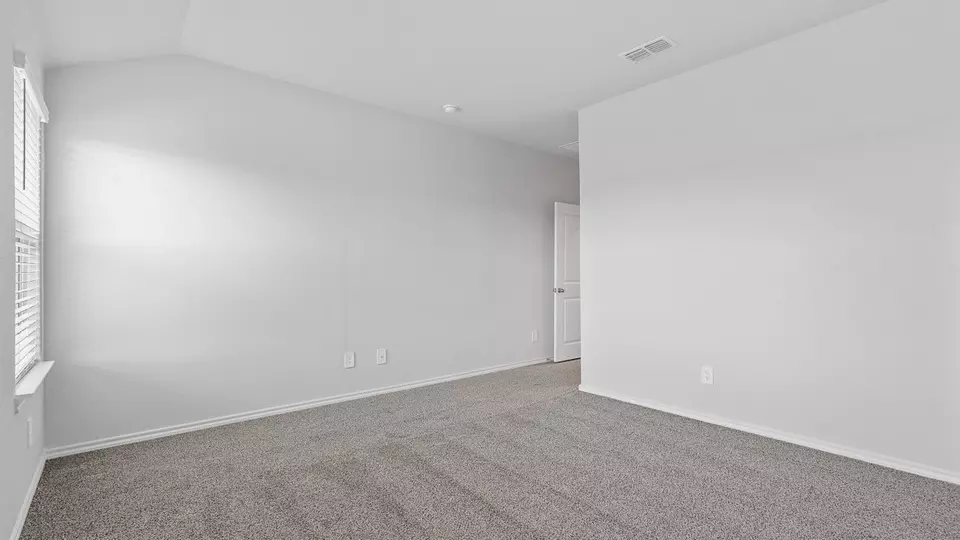 Bedroom - 312 Bronze Cir N, Springtown, TX 76082 photo 5 of 13